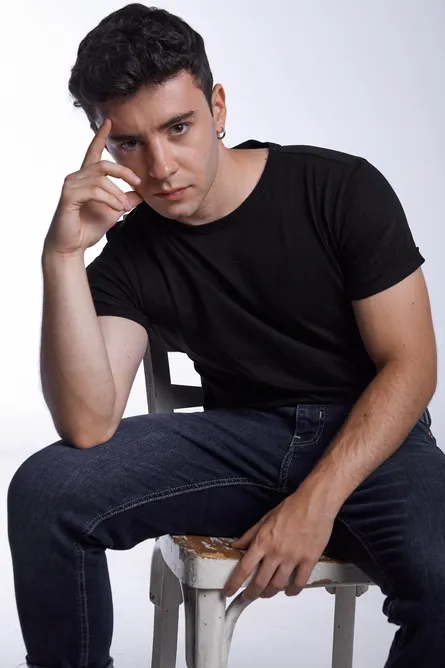 alex-10